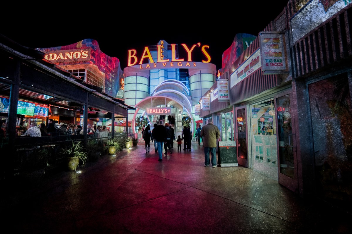 Bally’s Hotel and Casino - Photo